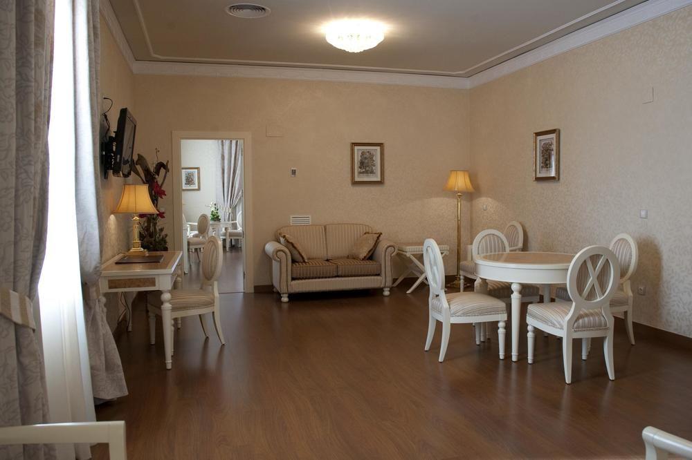 Hotel Santa Isabel Альбасете Экстерьер фото