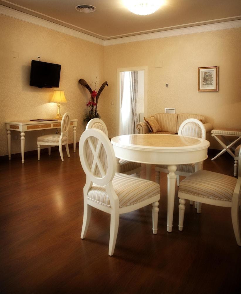 Hotel Santa Isabel Альбасете Экстерьер фото