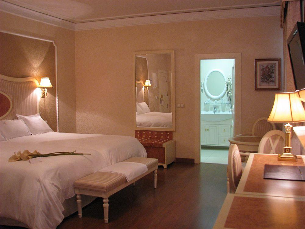 Hotel Santa Isabel Альбасете Экстерьер фото